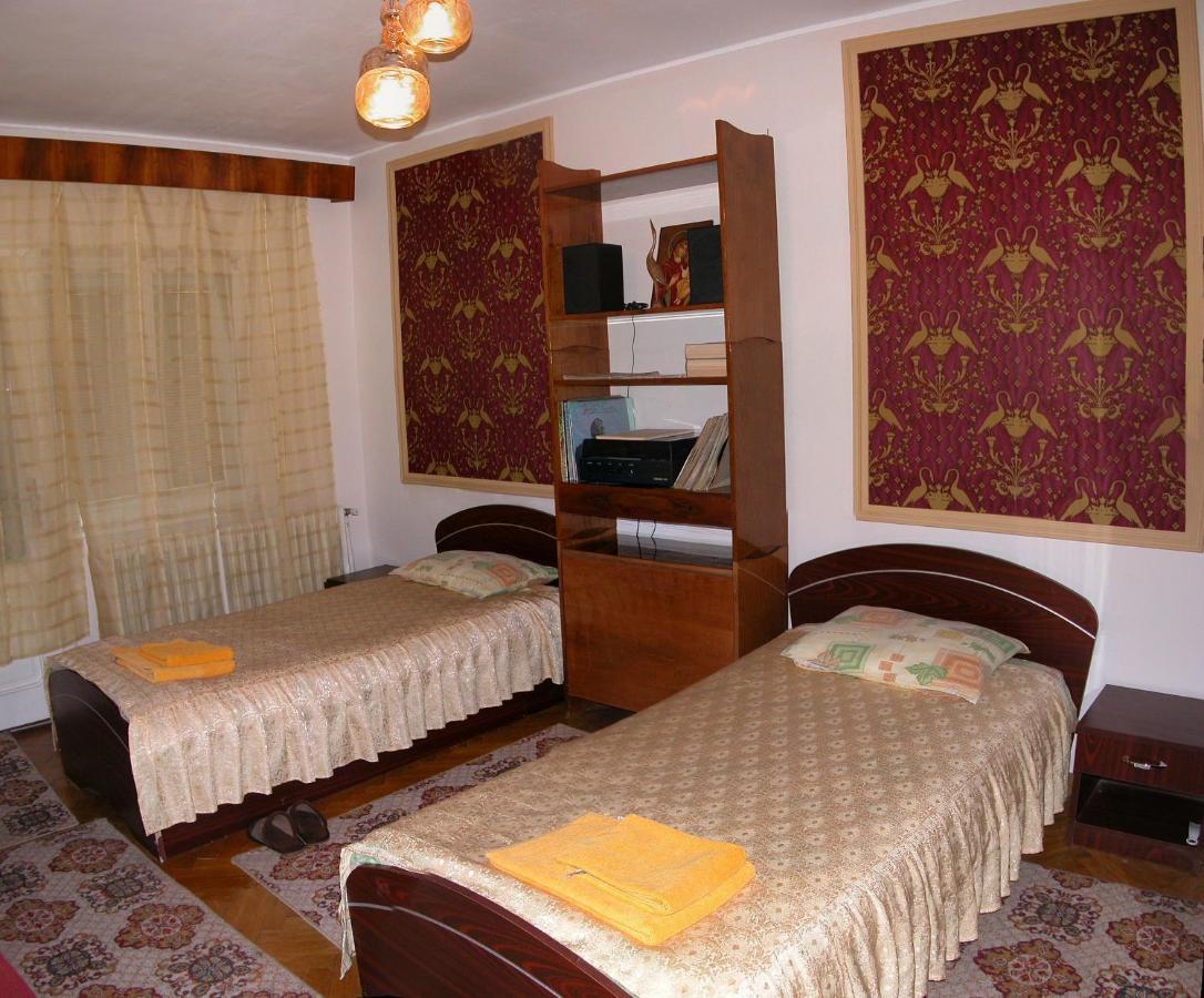Pensiunea Sub Cetate Deva Chambre photo